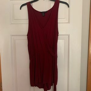 FOREVER 21 MAROON ROMPER SIZE M